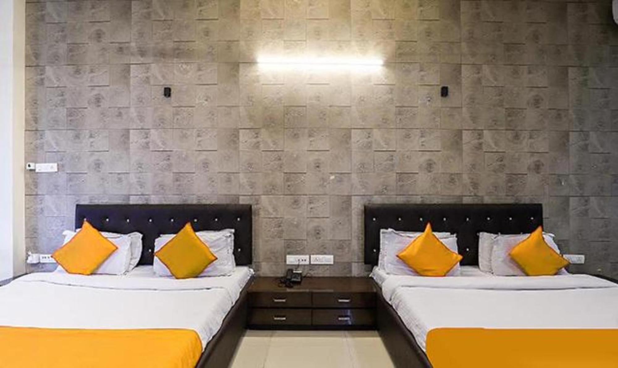 Hotel O Marigold Surat Ngoại thất bức ảnh